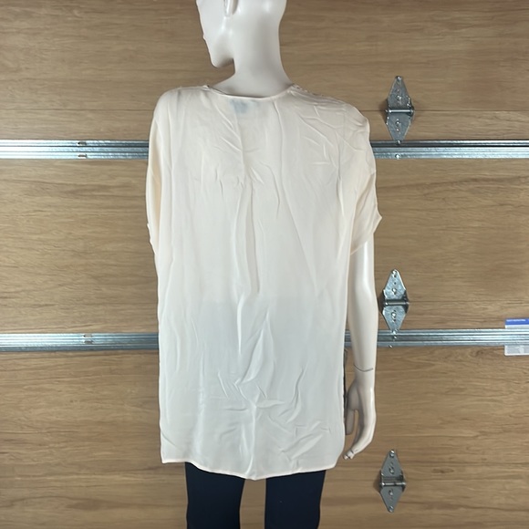 NWT Vince Off White Silk Blouse. Size Small - Picture 8 of 14